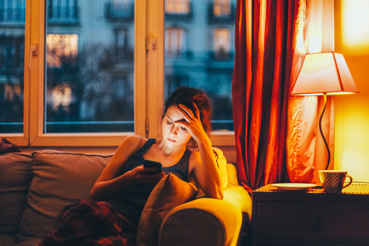 Red Flags of Dating - Woman on phone